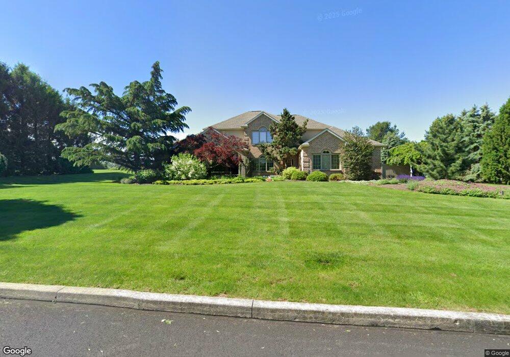 4480 Linda Ln, Emmaus, PA 18049 - photo 1