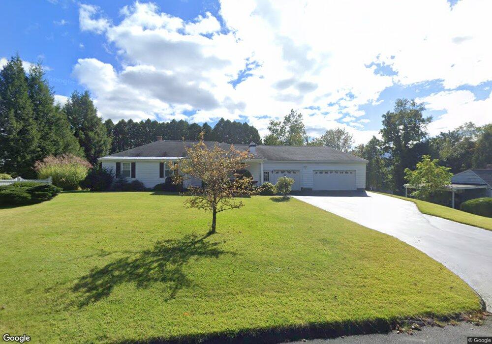 96 Maple St, North Adams, MA 01247 - photo 1