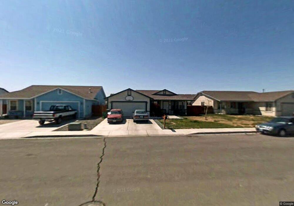 817 N Taylor St, Fallon, NV 89406 - photo 1