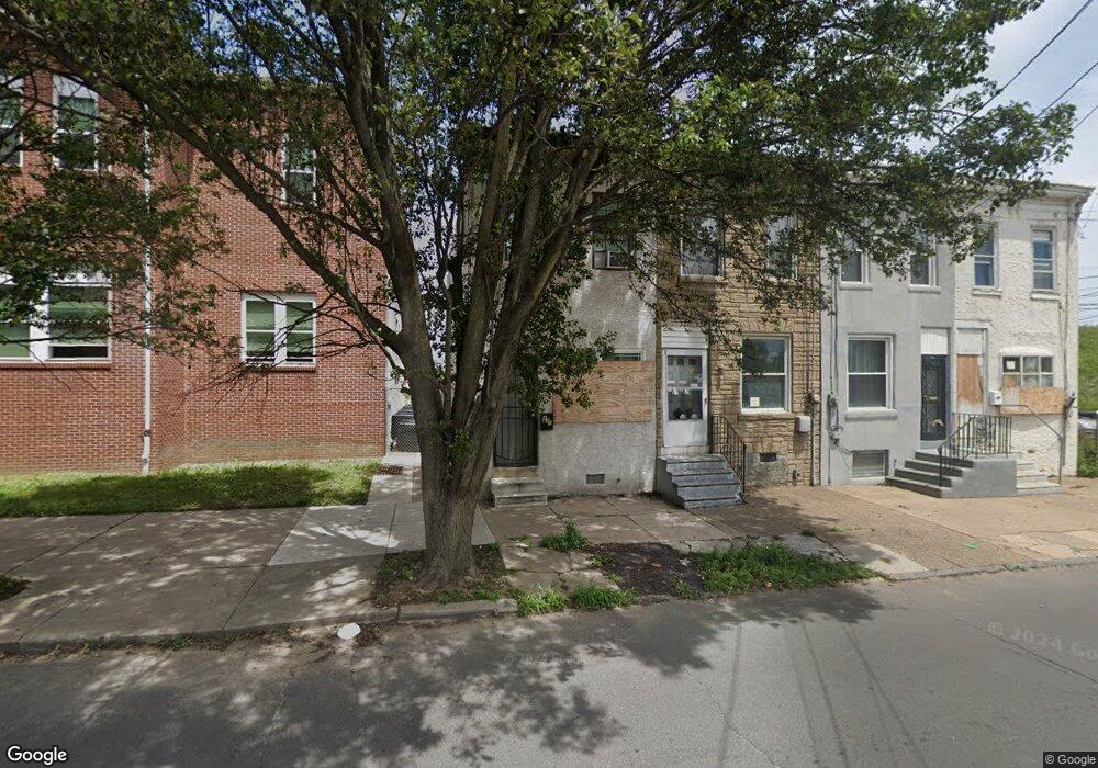 837 Pine St, Camden, NJ 08103 - photo 1