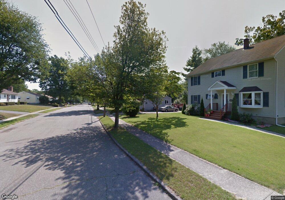 33 Riverdale Rd, Milford, CT 06460 - photo 1