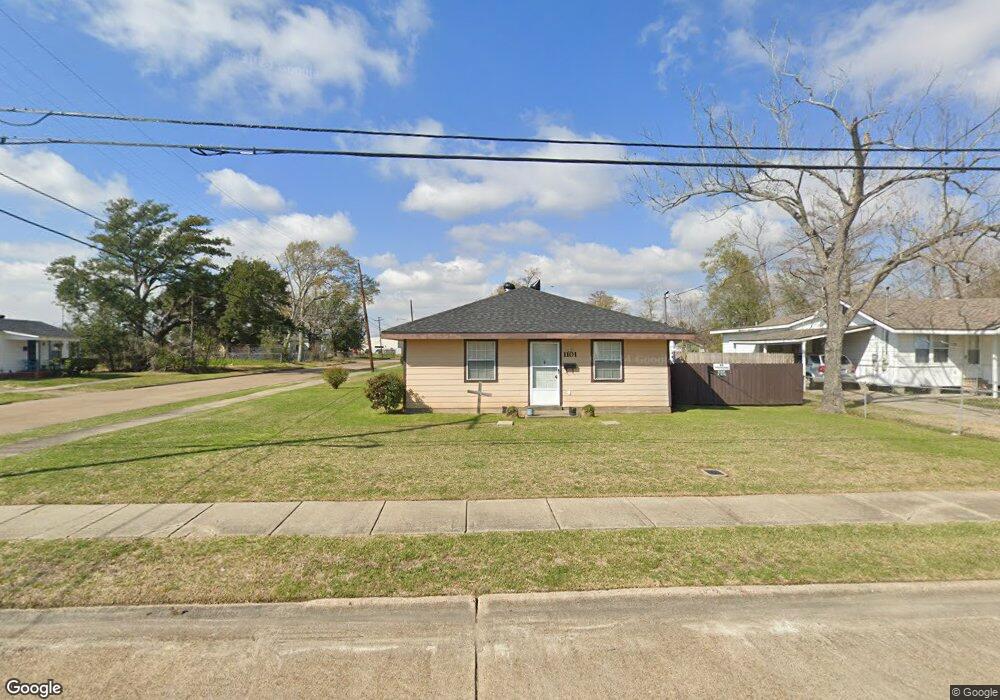 1101 N Blake St, Lake Charles, LA 70601 - photo 1