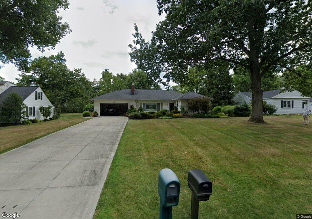 326 Eldridge Rd, Aurora, OH 44202 - photo 1