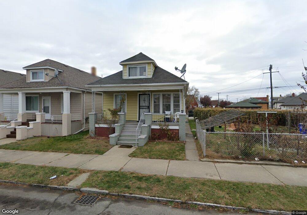 3881 Bristow St, HamtraMcK, MI 48212 - photo 1