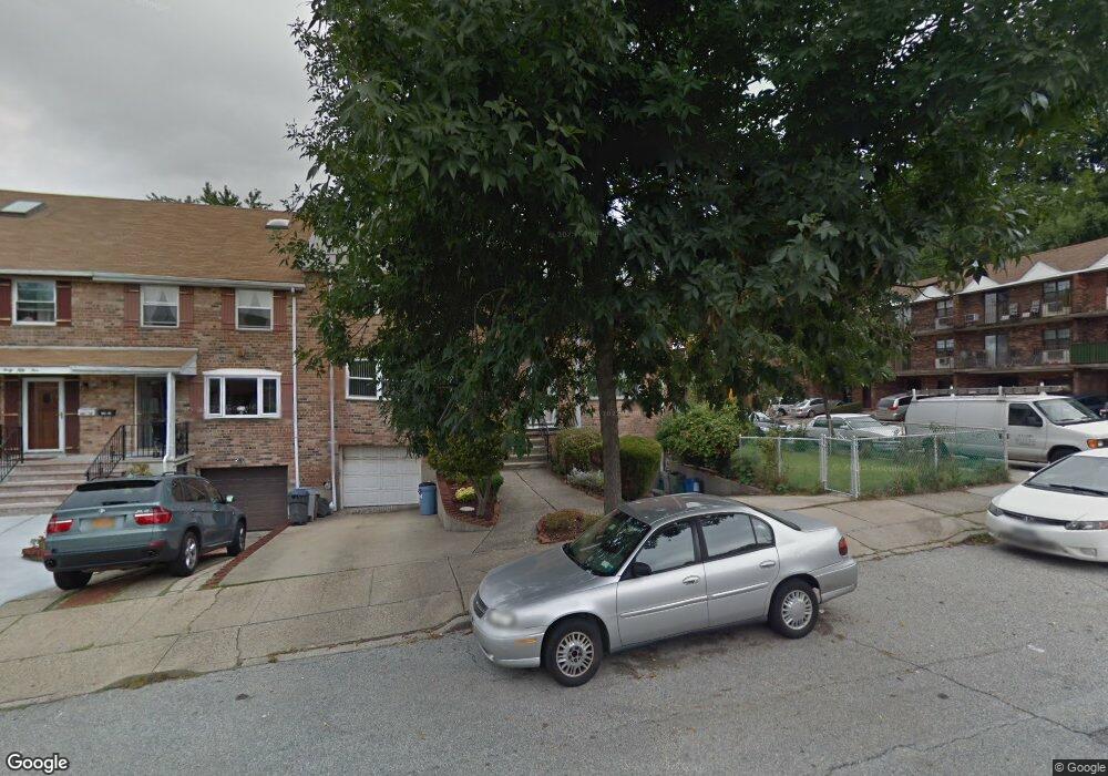 24061 66th Ave, Little Neck, NY 11362 - photo 1