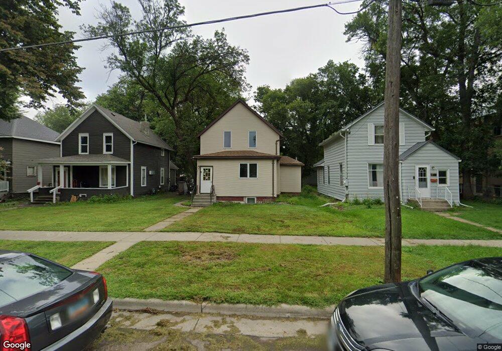610 11th St S, Fargo, ND 58103 - photo 1