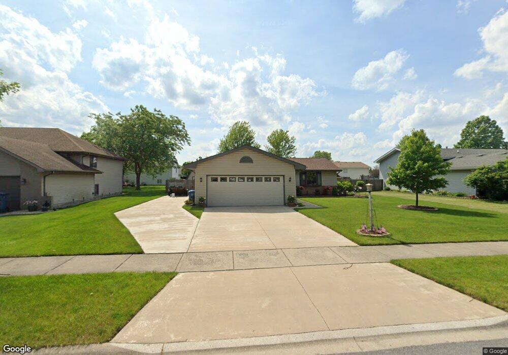 1428 Capri Ln, Dyer, IN 46311 - photo 1