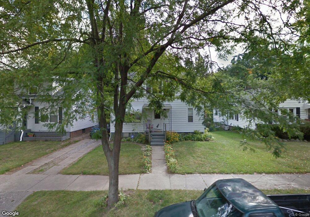 2411 Strathmore Rd, Lansing, MI 48910 - photo 1