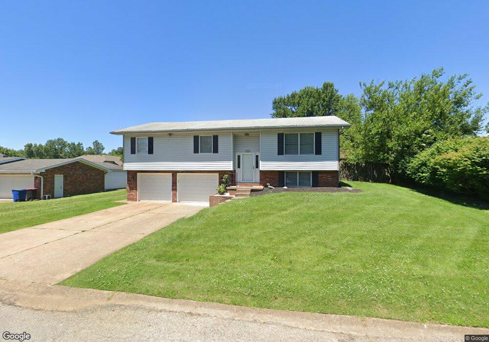 8266 Sycamore Dr, Newburgh, IN 47630 - photo 1