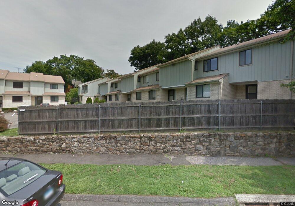 10 Mead St unit 8, Stamford, CT 06907 - photo 1