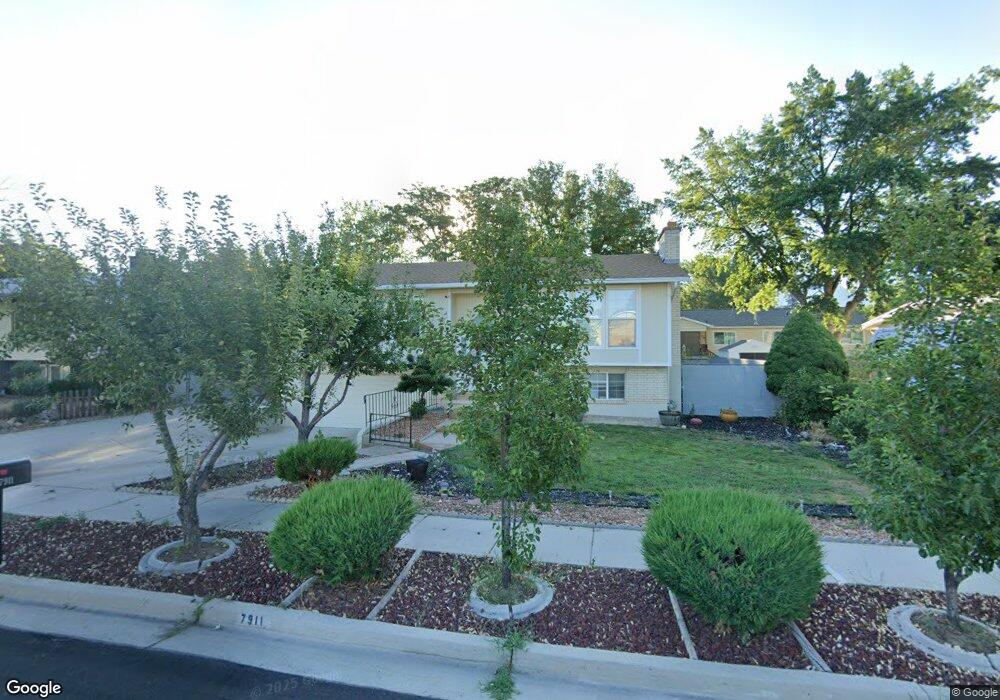 7911 S 930 E, Sandy, UT 84094 - photo 1