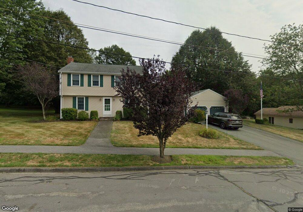 21 Mohawk St, Danvers, MA 01923 - photo 1