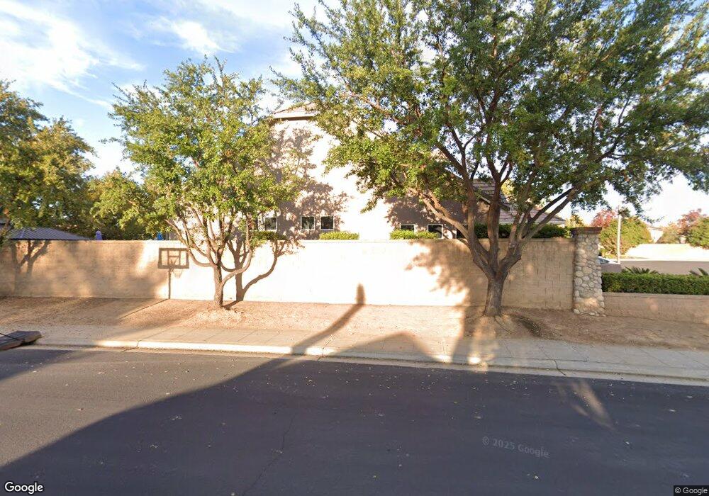 3233 Whiteash Ave, Clovis, CA 93619 - photo 1