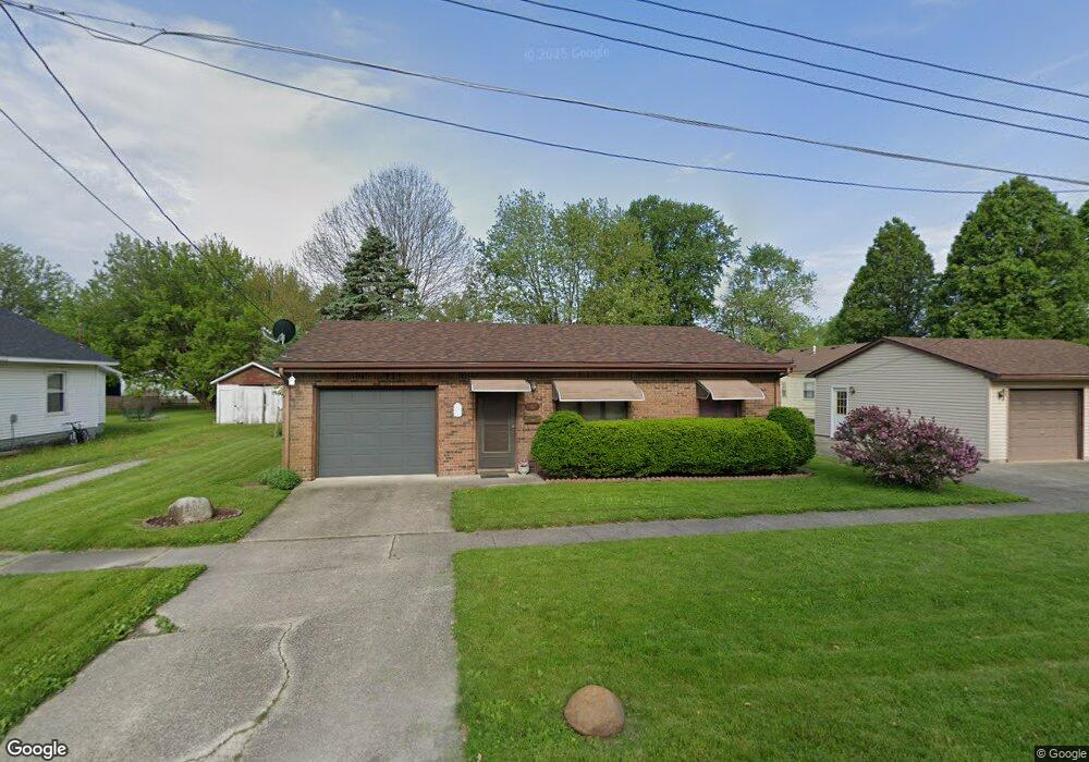 709 S 29th St, Mattoon, IL 61938 - photo 1