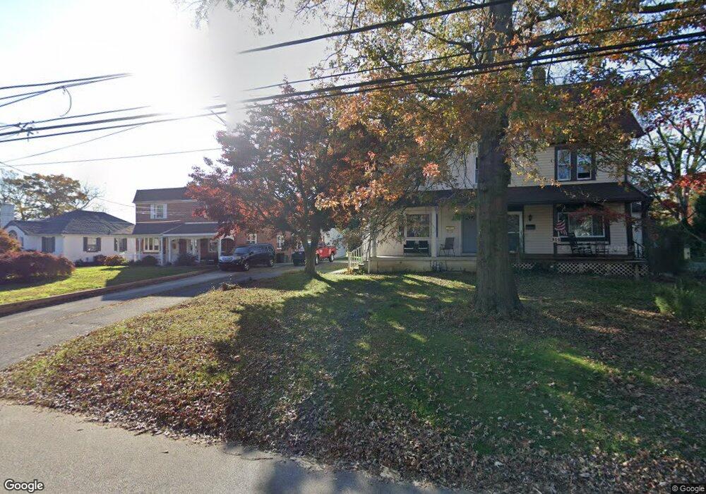 911 Girard Ave, Swarthmore, PA 19081 - photo 1
