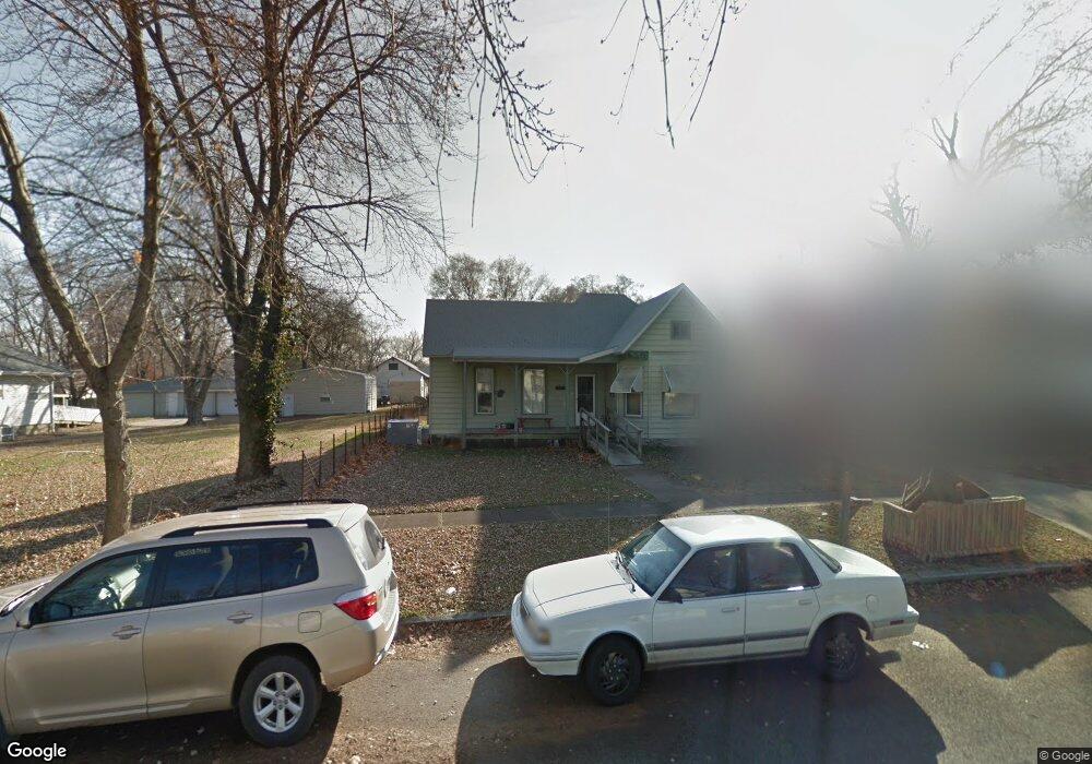 1412 Dirr Ave, Parsons, KS 67357 - photo 1