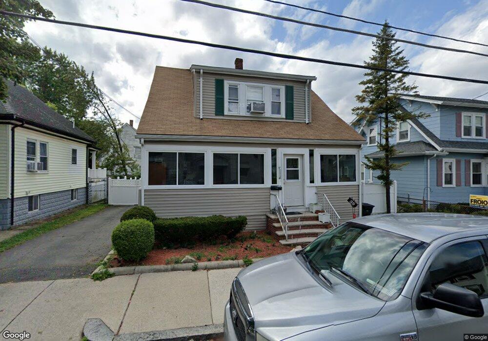 39 Maynard St, Malden, MA 02148 - photo 1
