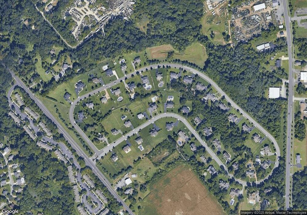 10 Skyline Cir, Sewell, NJ 08080 - photo 1