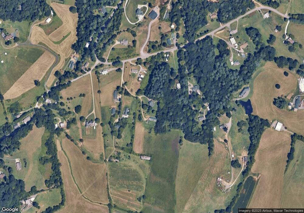 7 Robbe Rd, Leicester, NC 28748 - photo 1