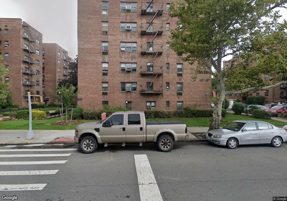 13919 31st Rd unit 3H, Flushing, NY 11354 - photo 1