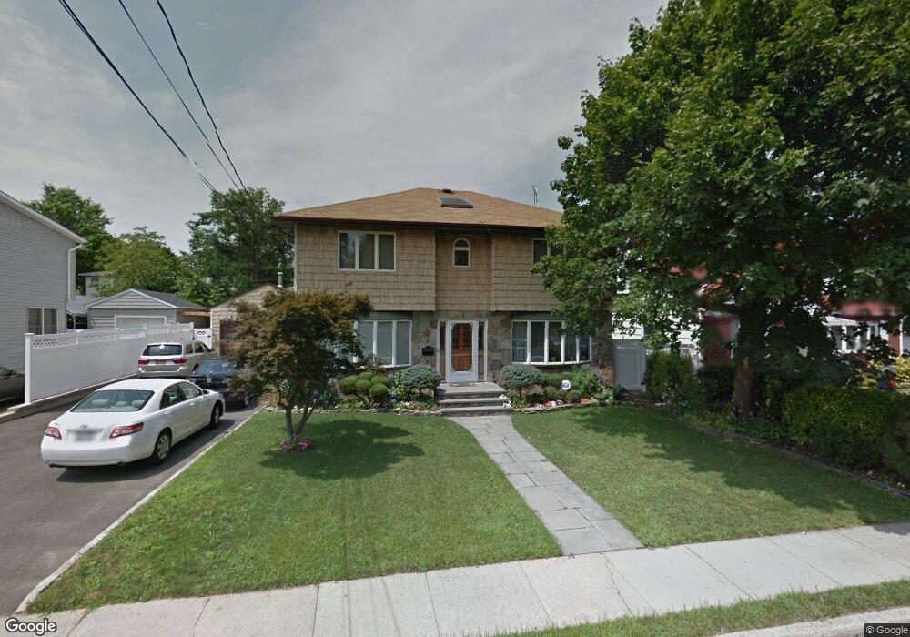 4 East Ave, Glen Cove, NY 11542 - photo 1