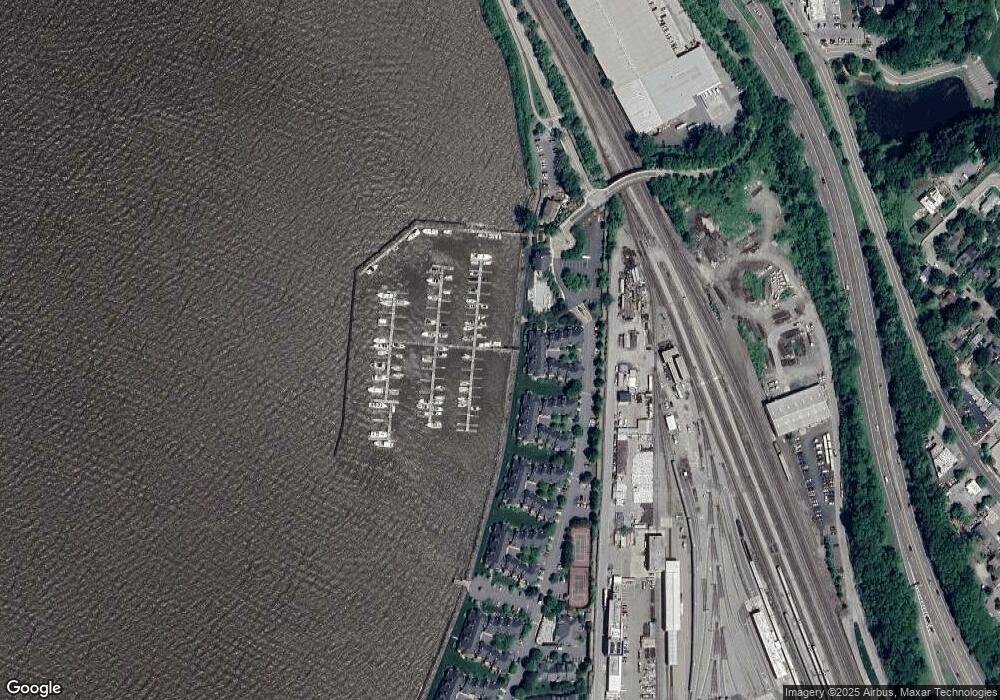 80 Half Moon Bay Dr unit D8, Croton Hudson, NY 10520 - photo 1