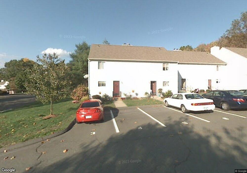 1 Pequot Ct unit 1, Cromwell, CT 06416 - photo 1