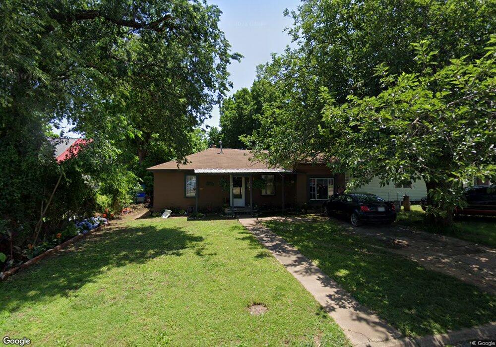 925 E 2nd St, Cushing, OK 74023 - photo 1