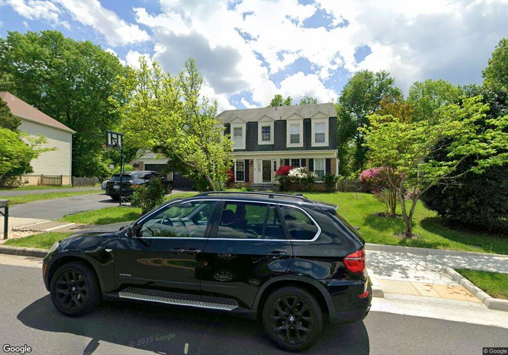 2105 Robin Way Ct, Vienna, VA 22182 - photo 1