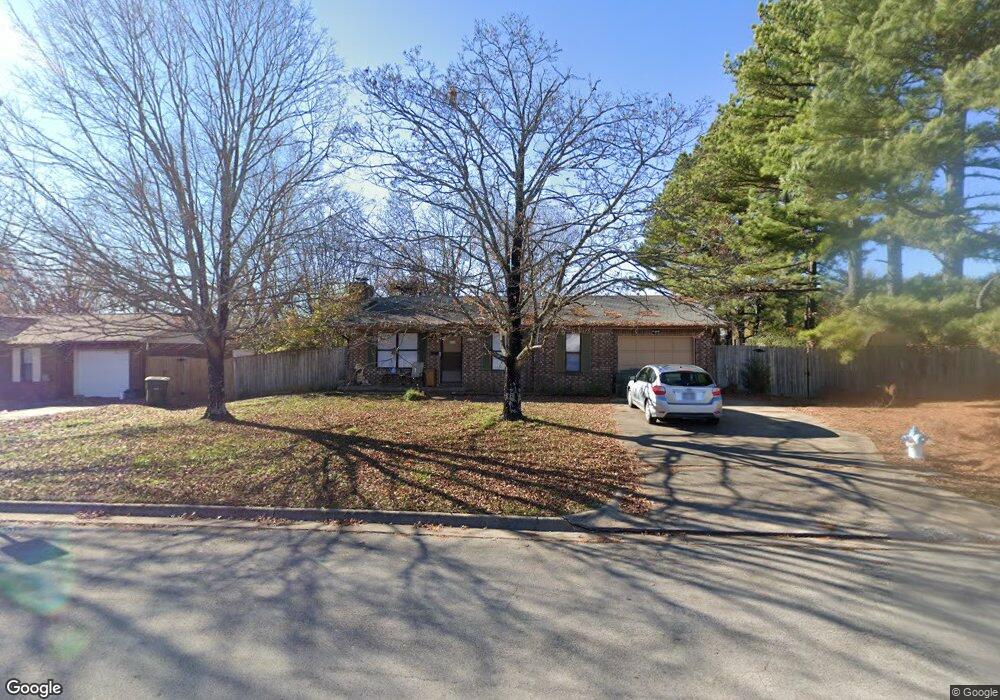 1017 S Emily Dr, Fayetteville, AR 72701 - photo 1