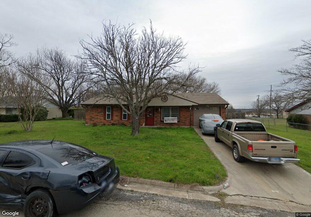 209 Clearwood Dr, Fort Worth, TX 76108 - photo 1