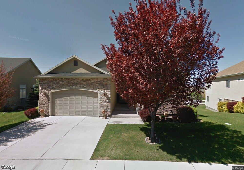 9087 N Renaissance Dr, Cedar Hills, UT 84062 - photo 1