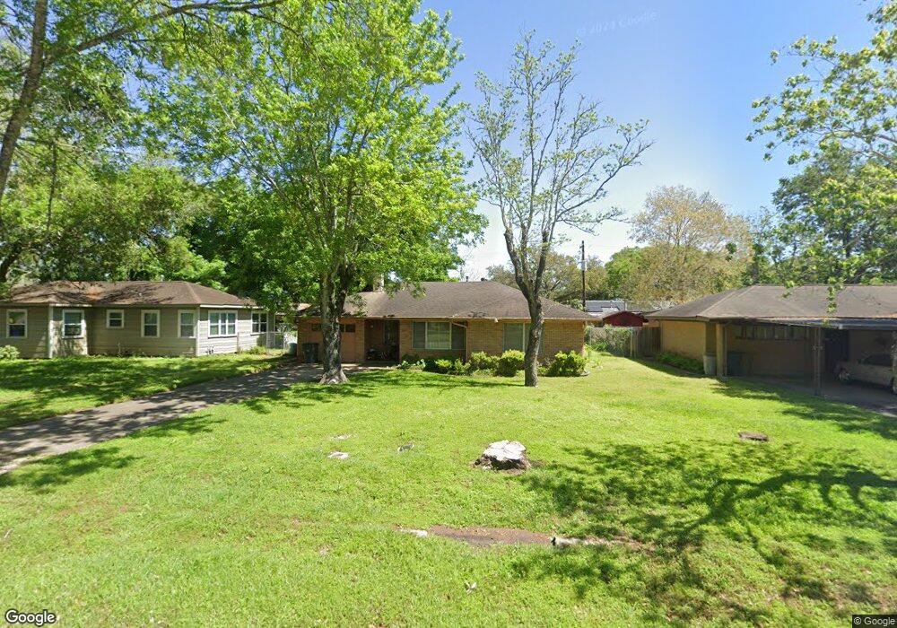 1321 Highland Dr, Bay City, TX 77414 - photo 1