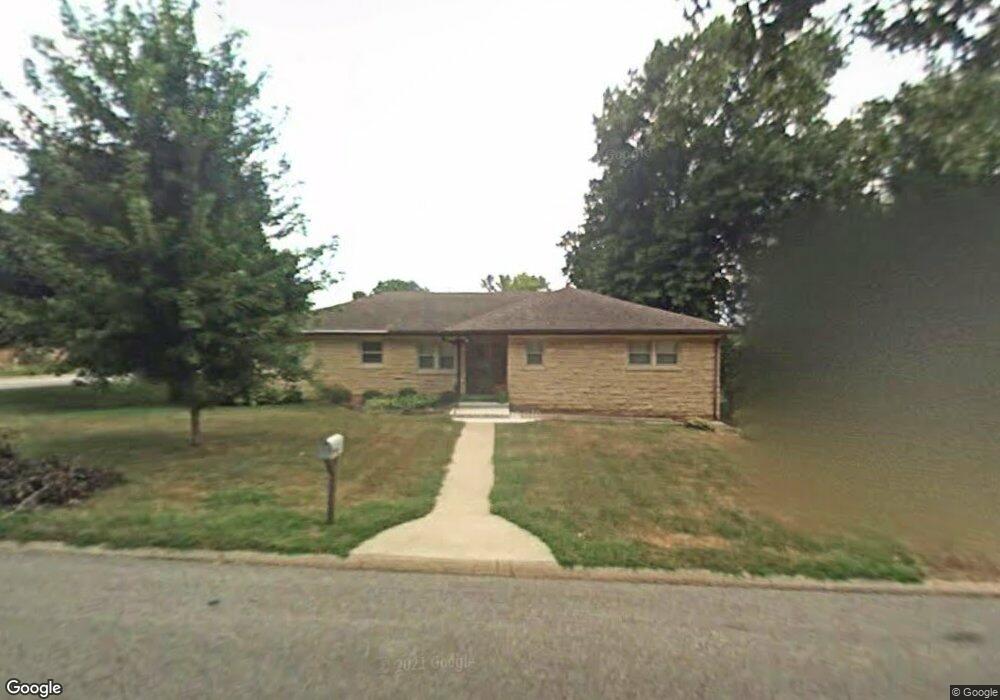 100 Southview Cir, Shenandoah, IA 51601 - photo 1