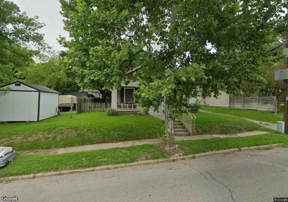 623 4th Ave SW, Ardmore, OK 73401 - photo 1