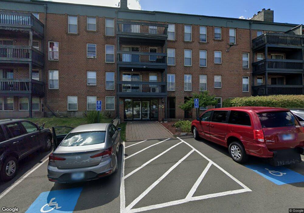 90 Kane St unit D5, West Hartford, CT 06119 - photo 1