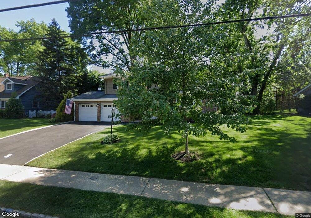 27 Woodland Rd, Chatham, NJ 07928 - photo 1