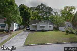 411 N Baldwin Cir, Savannah, GA 31405