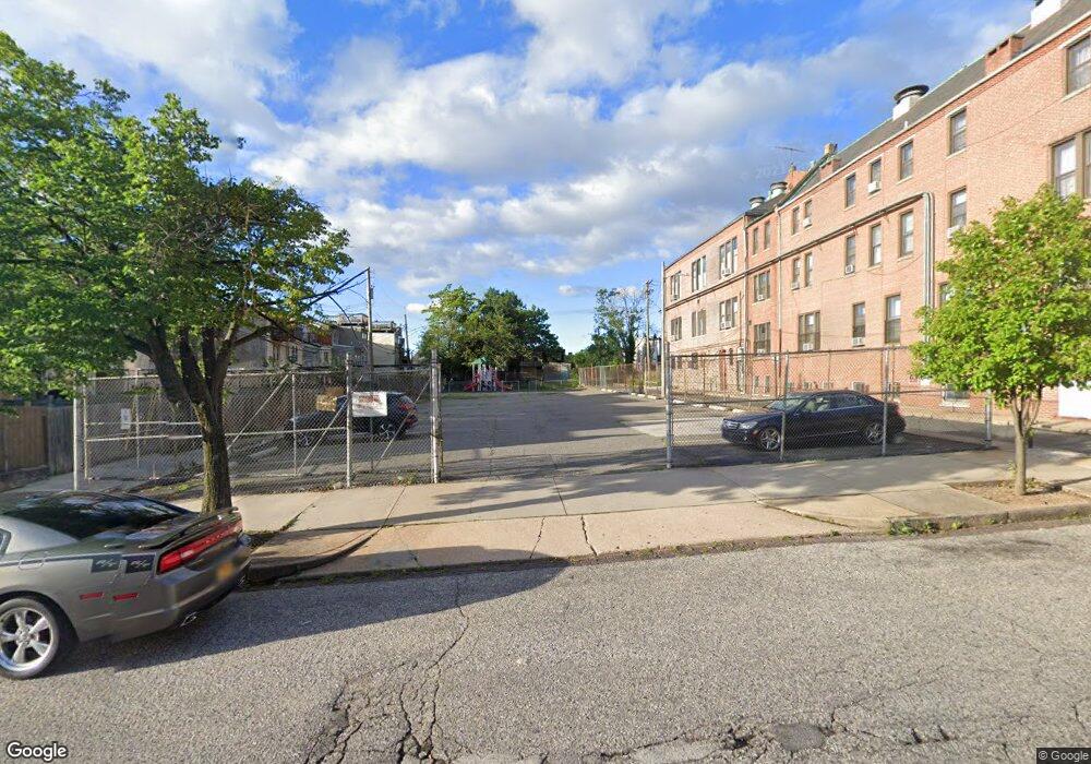 1511 E Oliver St, Baltimore, MD 21213 - photo 1