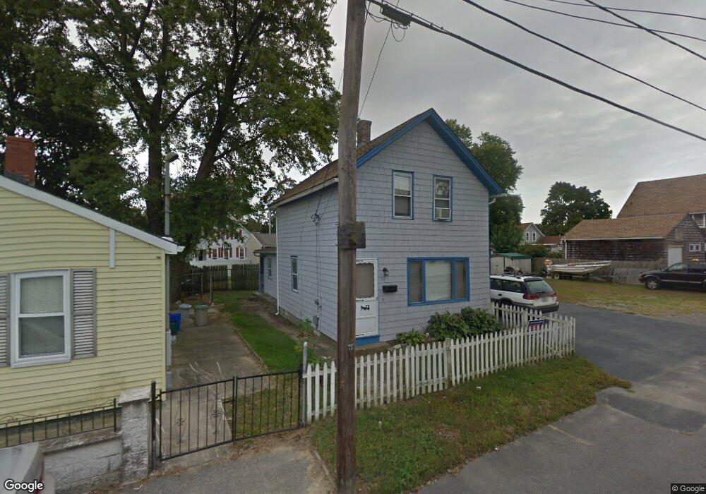 90 Cedar Ave, Riverside, RI 02915 - photo 1