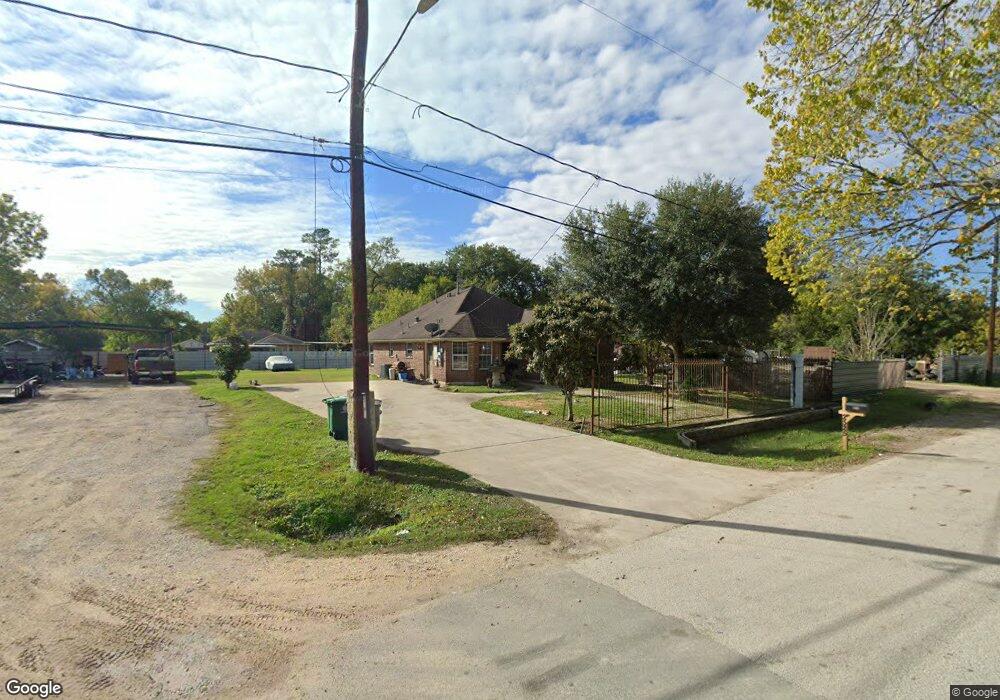 2525 Morehouse Ln, Houston, TX 77088 - photo 1