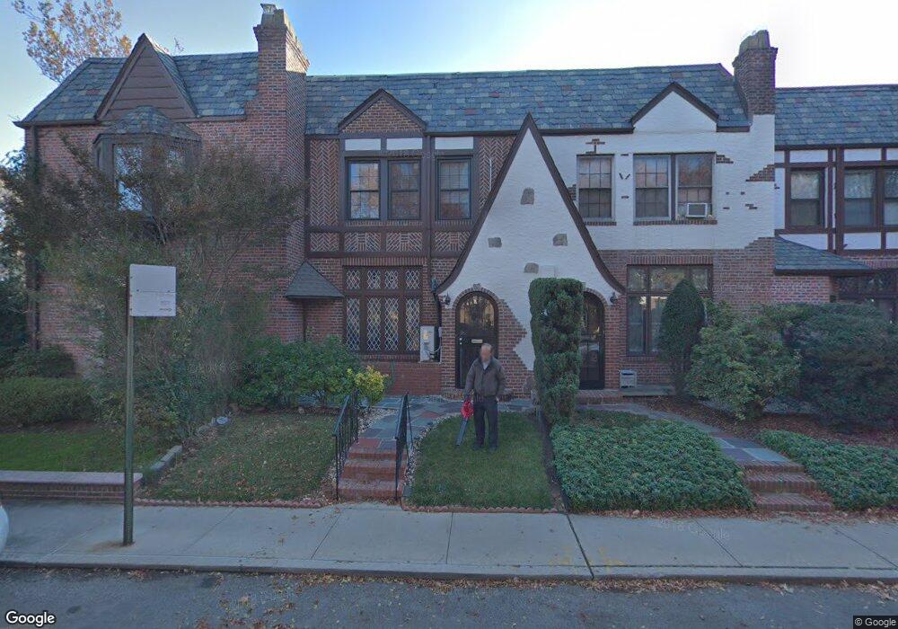 8918 68th Ave, Forest Hills, NY 11375 - photo 1