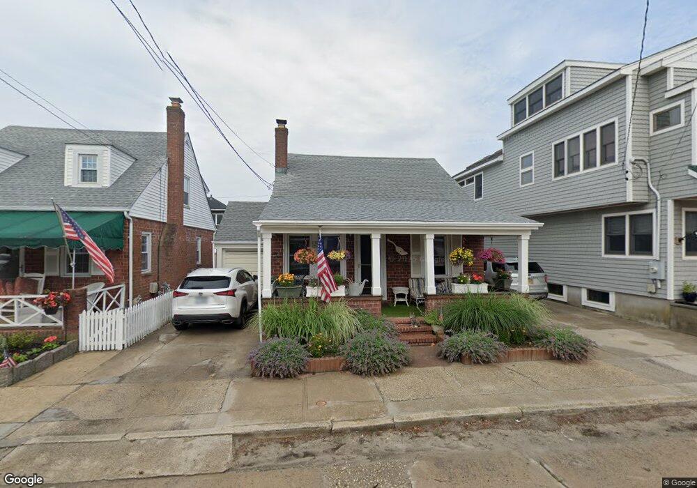 79 Hewlett Ave, Point Lookout, NY 11569 - photo 1