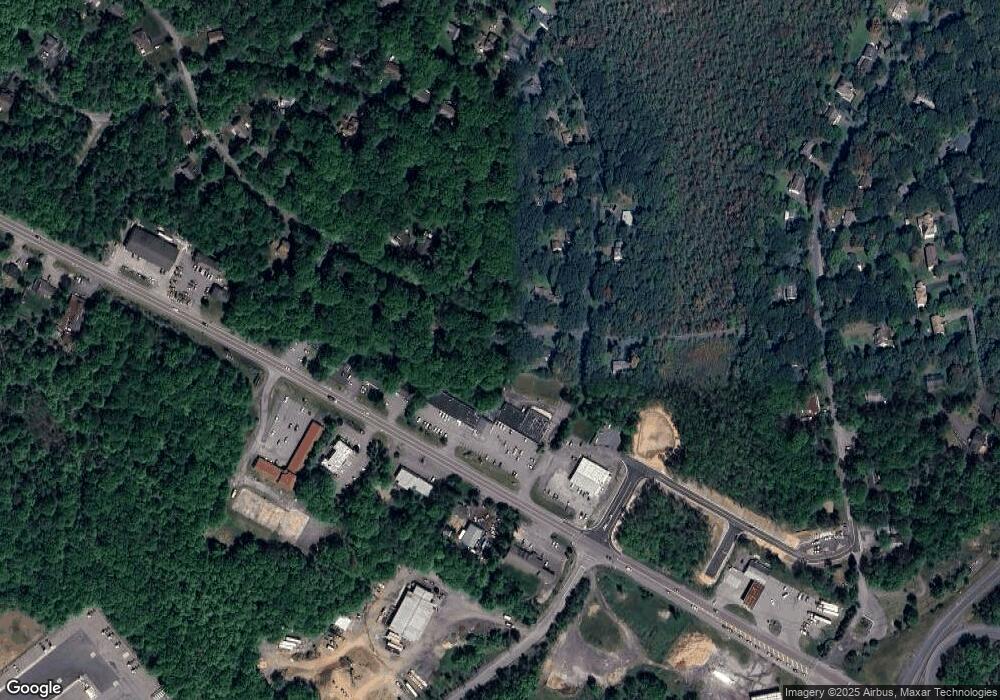 6239 Laurel Rd, Pocono Summit, PA 18346 - photo 1