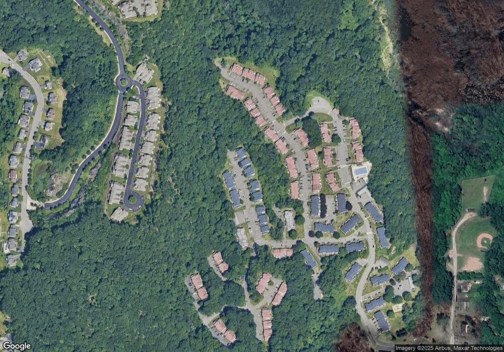 27 Eagle Rock Hill unit 27, Bethel, CT 06801 - photo 1