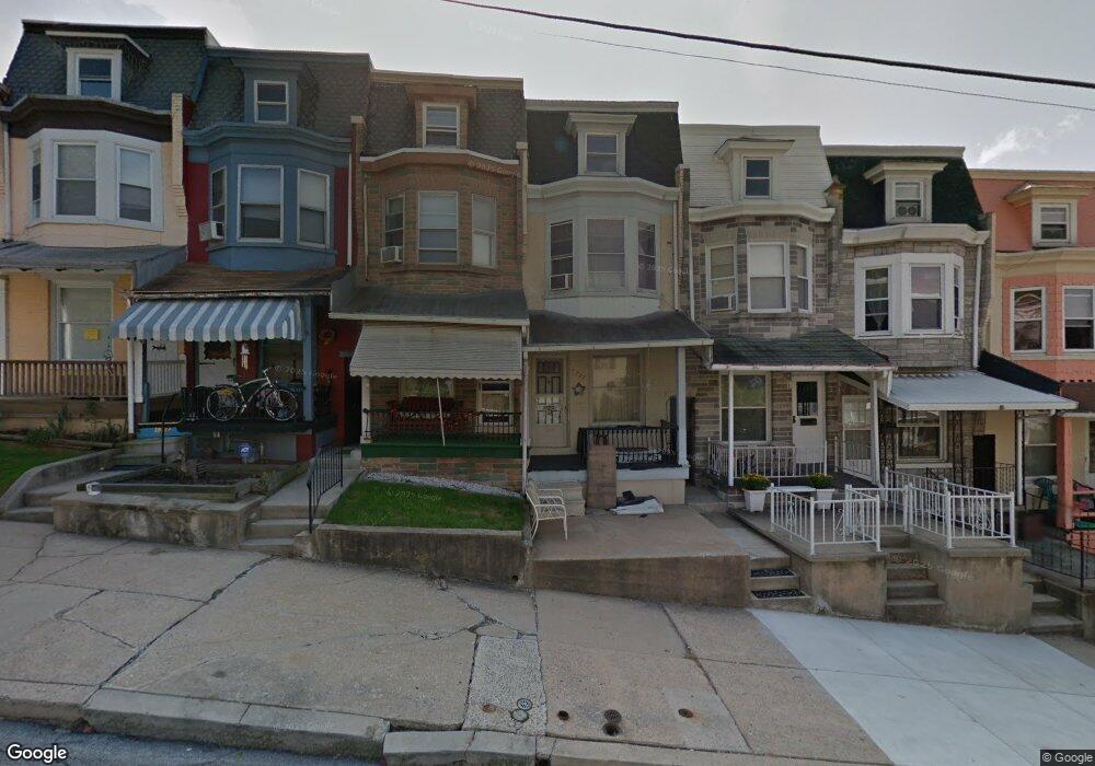 1352 Buttonwood St, Reading, PA 19604 - photo 1