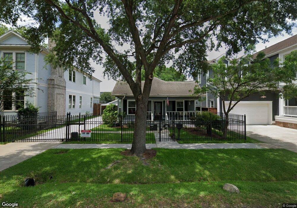 615 E 10th 1/2 St, Houston, TX 77008 - photo 1