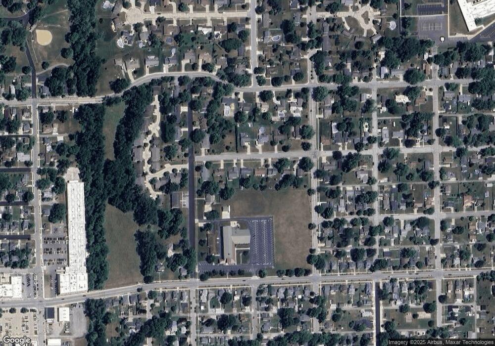 607 E 3rd St, Auburn, IN 46706 - photo 1