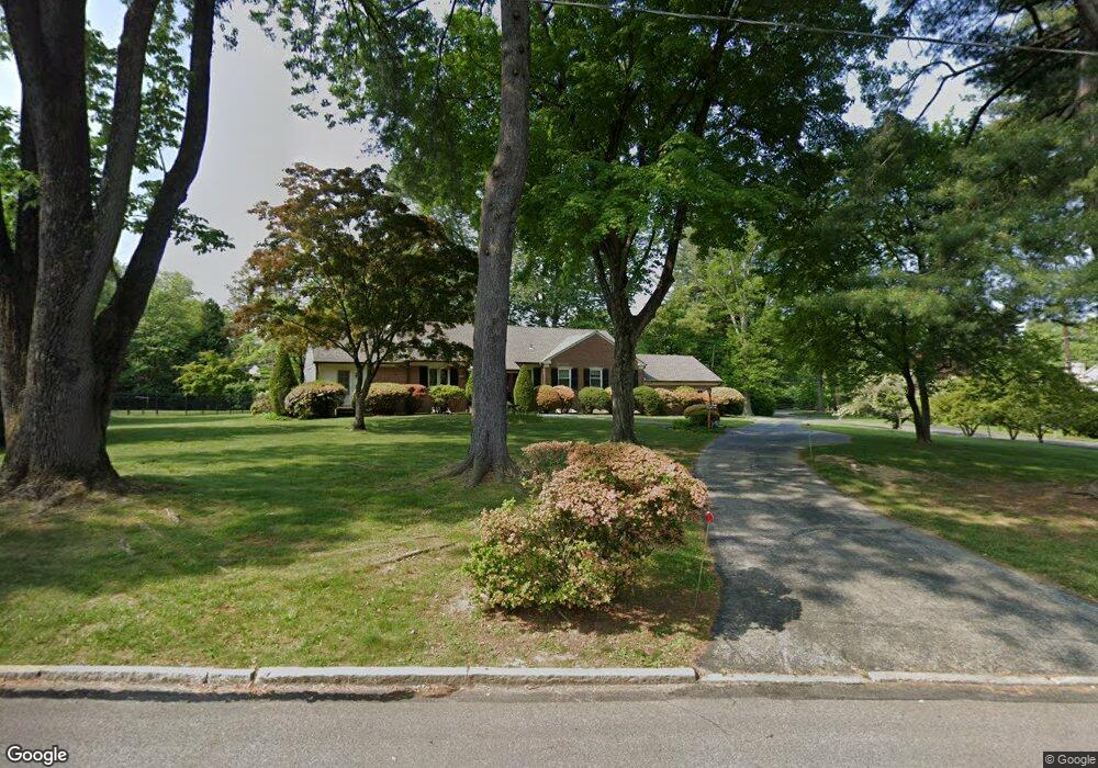 830 Gatemore Rd, Bryn Mawr, PA 19010 - photo 1