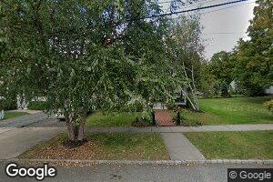 13 Dumont Rd, Far Hills, NJ 07931